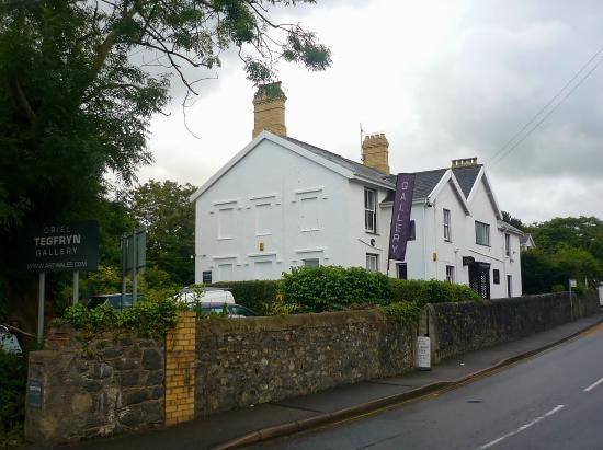 Oriel Tegfryn Gallery